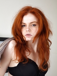 Barbara Babeurre Hairy Slits