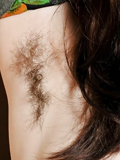 Barb Hairy Lisa