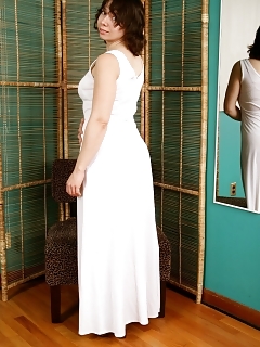 Bella Hairy Girls Humping