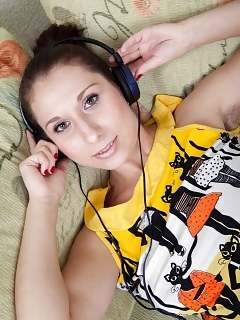 Baby Hairy Pussy In A Bikini