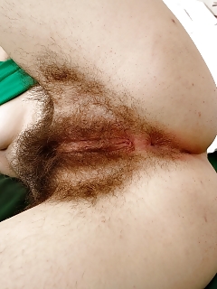 Jessica Lesbians Eat Hairy Pussy