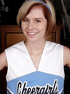 Hairy Cheerleader Sex Pics