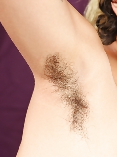 Eris Hairy Mature Porn