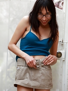 Alice Hairy Ruth Pussy