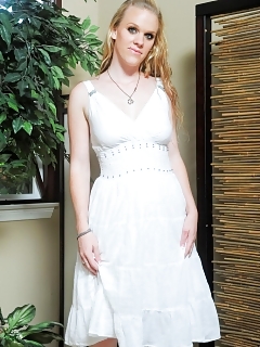 Hydii Hairy Porn Picture